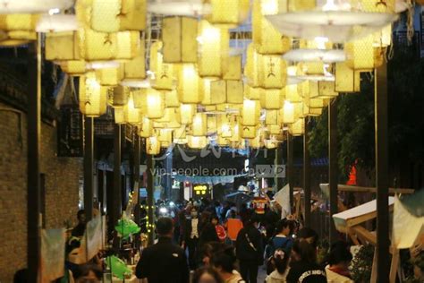 江苏扬州：“非遗夜经济”激发古城消费新活力-人民图片网