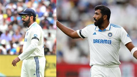 Indian players wear black armband in memory of Manmohan Singh