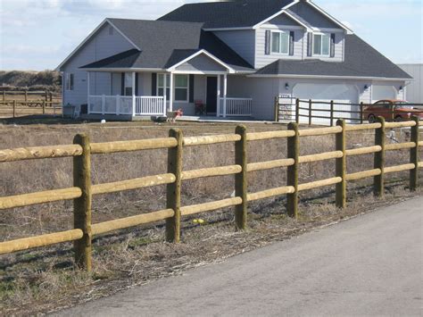Wooden Fence Posts, Metal Fence, Wood Fences, Ranch Entrance Ideas ...
