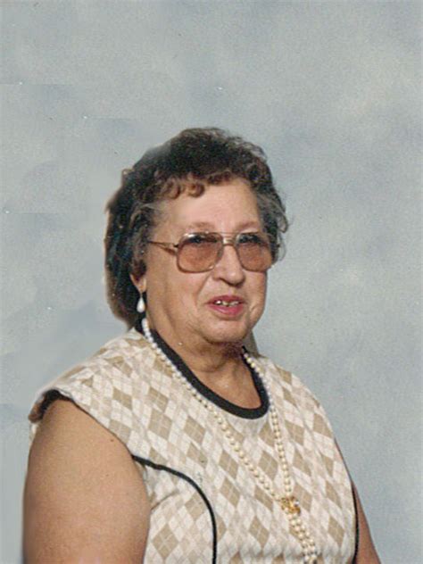 Lavina Iverson Obituary - Death Notice and Service Information