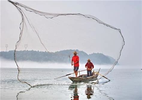 撒网捕鱼的步骤技巧 撒网在使用过程中的技巧_第二人生