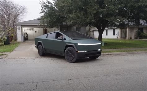 Tesla Cybertruck Shows Up in Military Green for the First Time, Looks Every Inch a Soldier ...