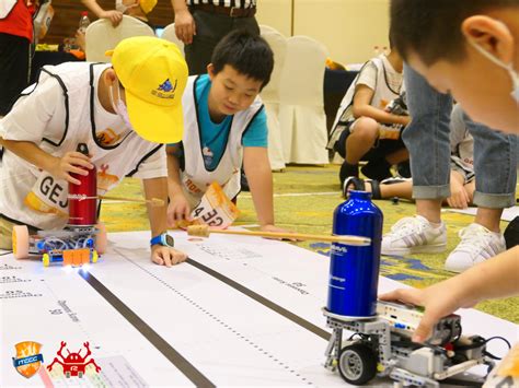 2018年湖南省青少年智能机器人竞赛开赛了，机器人课程_机器人培训