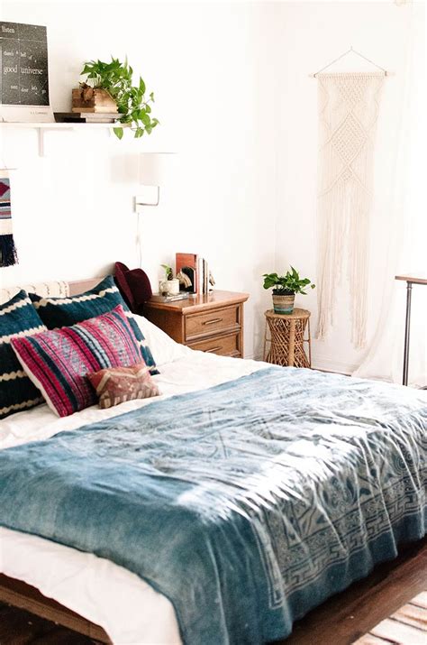 bohemian bedroom ideas on a budget