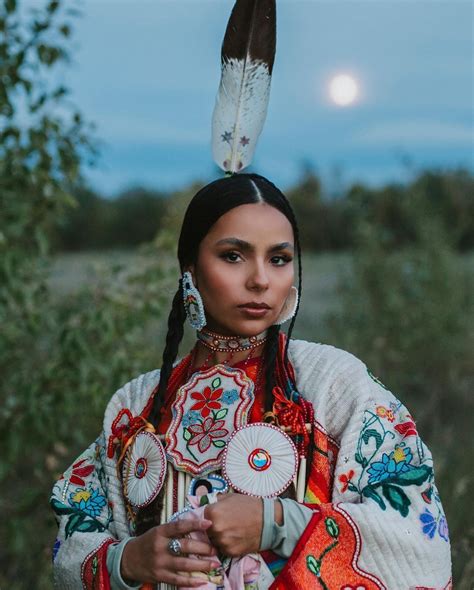 Tribal Traditions: Unveiling the Majestic Allure of Native American Headdresses
