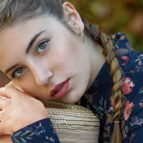 Download wallpaper look, girl, face, portrait, braid, Tanya Markova ...