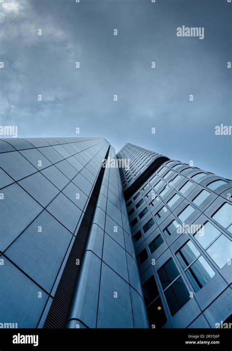 High Building View 的图像结果