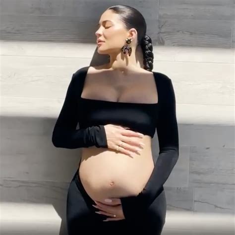 Kylie Jenner Pregnancy Proof Oprah Isn't Going To Run For President,