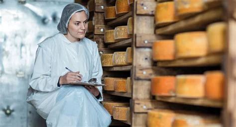 FSSC 22000 Food Safety Certification | TÜV SÜD in India