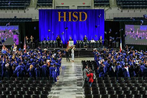 HISD opens school choice application. Here's what you need to know.