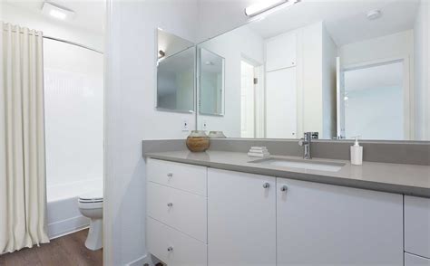 eaves West Valley | AvalonBay Communities