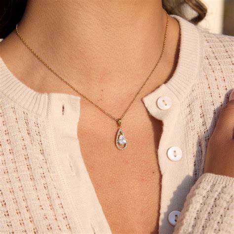 Crystal Drop Necklace – 18K PVD Gold Plated Anti-Tarnish Pendant ...