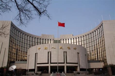 中国人民银行电话客服 通过监视各银行机构的信用和