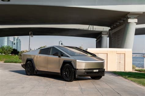 Rent Tesla Cybertruck Silver in Abu Dhabi- SUV - Octane Car Rental