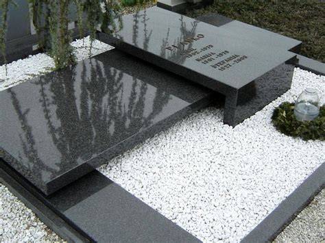 Beautiful Graves Summary: Finding Peace and Memory