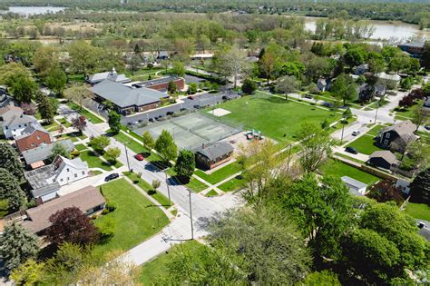 Maumee, OH City Guide | About Living in Maumee - Homes.com