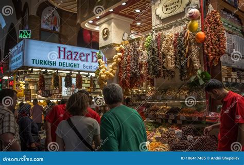 Egyptian Spice Bazaar in Istanbul Editorial Image - Image of delight ...