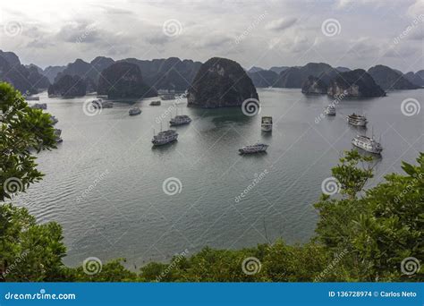 Beautiful Panorama of Ha Long Bay Descending Dragon Bay Popular Tourist ...