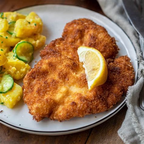 Chicken schnitzel recipe video – Artofit
