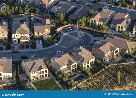 Aerial View Cul De Sac Street in Los Angeles Stock Photo - Image of ...