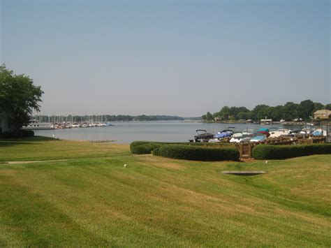 Restaurants on Lake Norman: What a View! - Lake Norman Living