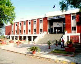Top Computer Applications Colleges In Navsari - 2026 Rankings, Fees ...