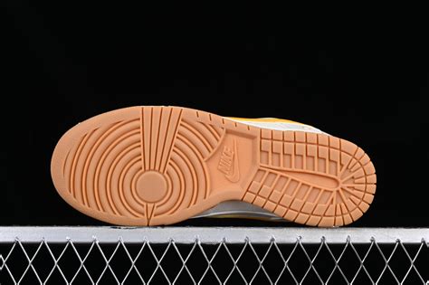 Nike SB Dunk Low Off White Yellow XD1688-014 - NIke Dunk SB Low - Sepcleat