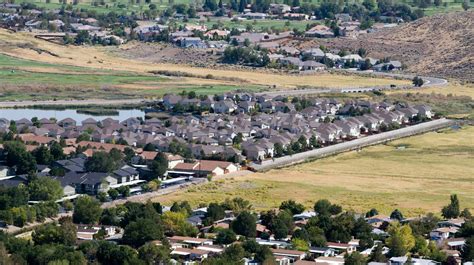 Critics: HOA regulators captive to developers, property management industry