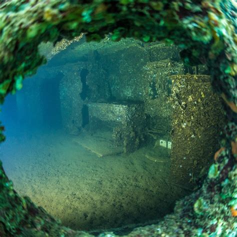 Uss Arizona Wreck Underwater