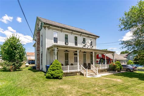 3233 Lincoln Highway E, Paradise by Kline, Kreider & Good Auctioneers