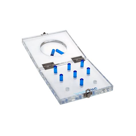 Nine Hole Peg Test zur Messung der Handgeschicklichkeit