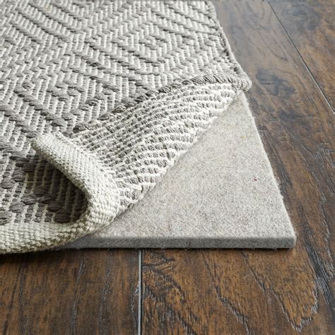 10 Best Rug Pads for Hardwood Floors - Homeluf.com