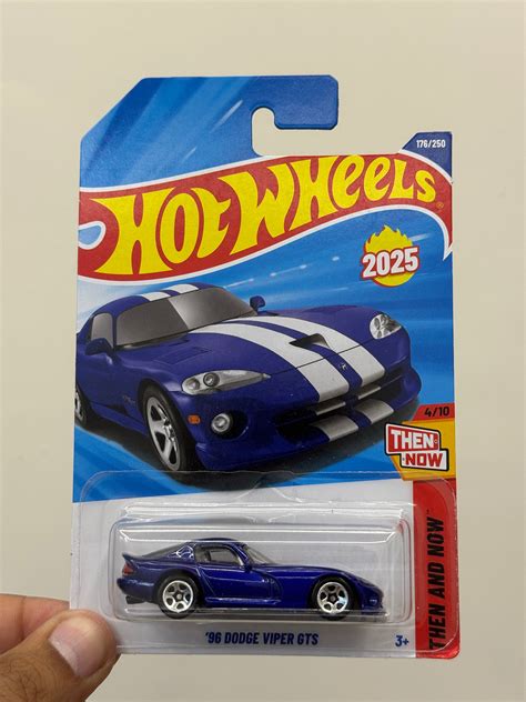 Hot Wheels - 96 DODGE VIPER GTS (J2025) – GULATI EMPORIUM