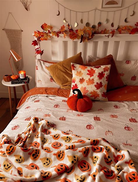 autumn colours bedroom ideas