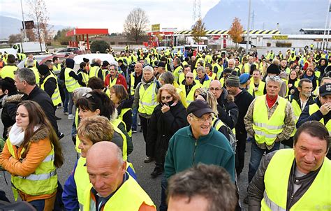 Frau stirbt bei Protesten gegen Spritpreise - UnserTirol24