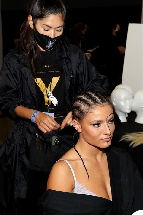 SEE: Rihanna's fashion party on the ramp - Rediff.com Get Ahead