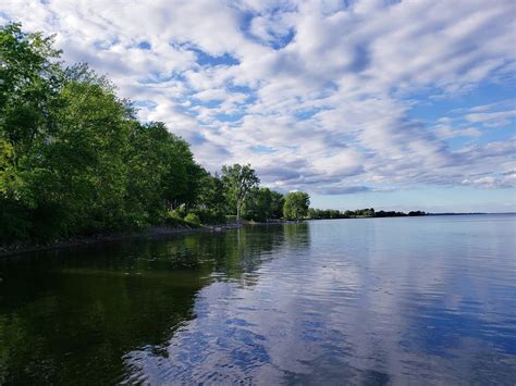 Beautiful day out on the water! Lake Champlain, Vermont : Outdoors
