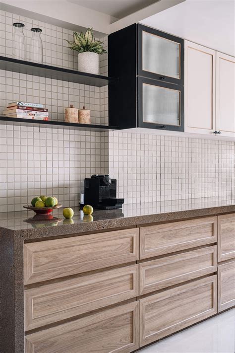 A simple and spiffy Mumbai home with understated elegance ...