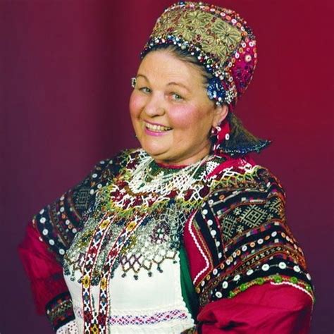 Мари́я Никола́евна Морда́сова (1915—1997) — советская российская певица ...