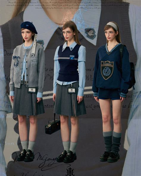 Devil Inspired on Instagram: "Hogwarts Autumn in Prussian Blue! 💙🦅 ...