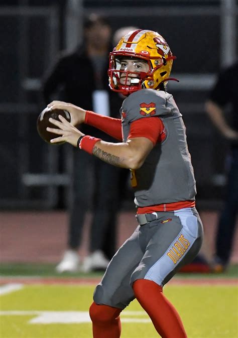 Mission Viejo football powers past San Clemente and 'curse' - Orange ...