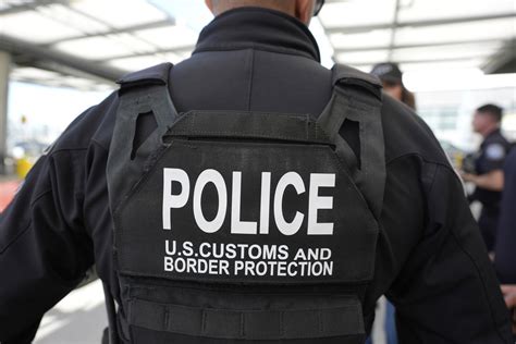 Green Card Holder of More Than 30 Years Detained Returning to US