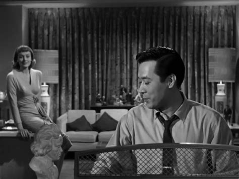 - What was it?- Akatonbo means "red dragonfly." It's an old children's ...