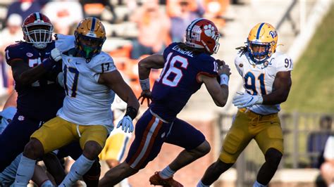 Clemson vs. Pitt Panthers: Scoring, photos and reactions