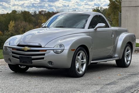 10k-Mile 2004 Chevrolet SSR for sale on BaT Auctions - sold for $20,000 on November 23, 2022 ...