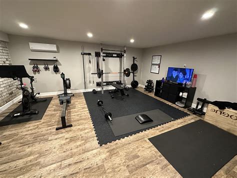 How to Build the Perfect Home Gym: Design Ideas and Essential Features ...