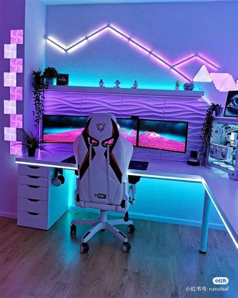 Computer Room Art Design 的图像结果