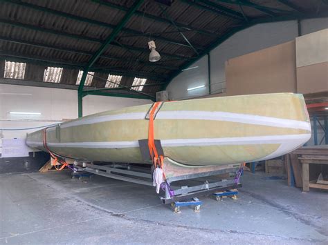 New OC Class 40 scow design leaves yard for USA : Owen Clarke Design ...