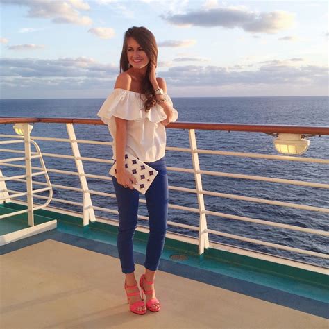 Proper Attire For Cruises