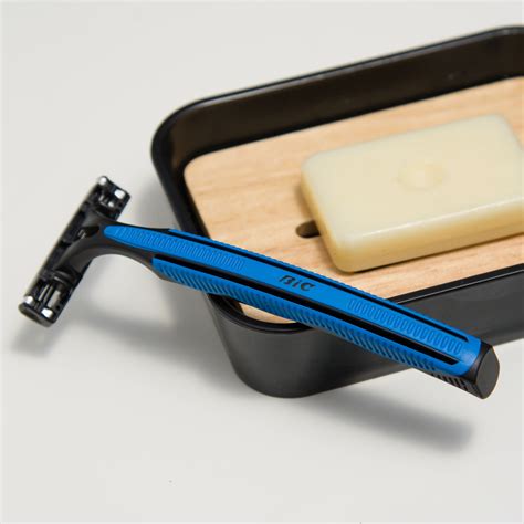 Buy BIC Sensitive 2 Men's Disposable Razor, 20-Count, Two Blades for ...